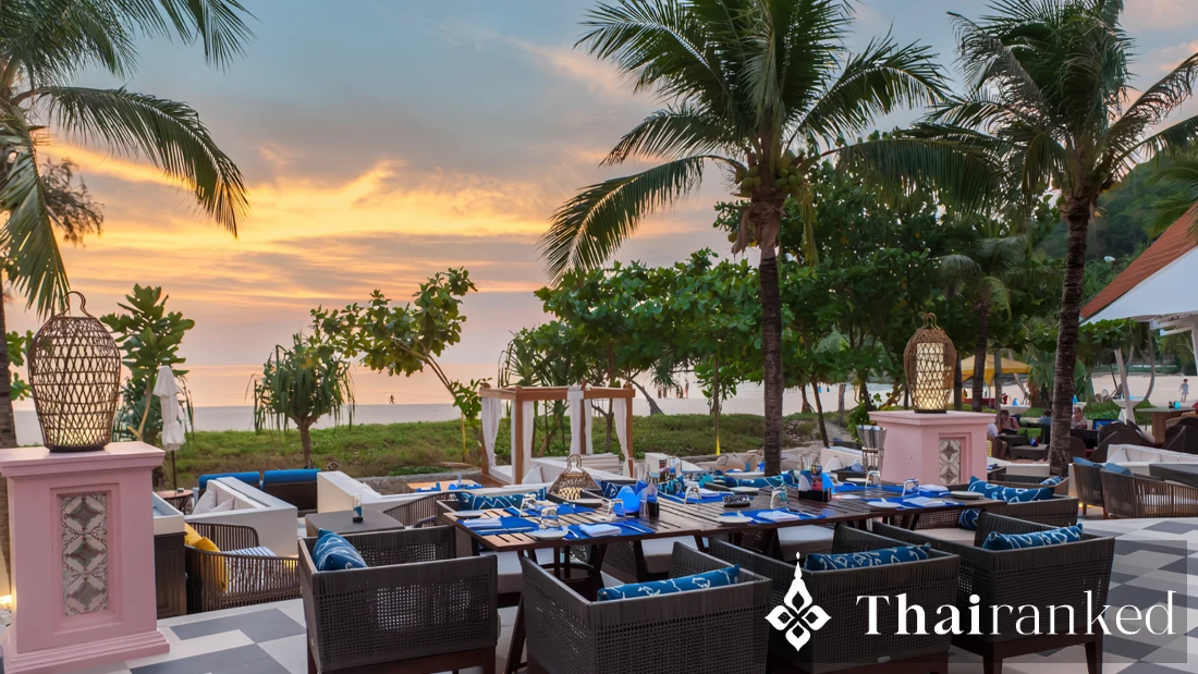 COAST Beach Club & Bistro