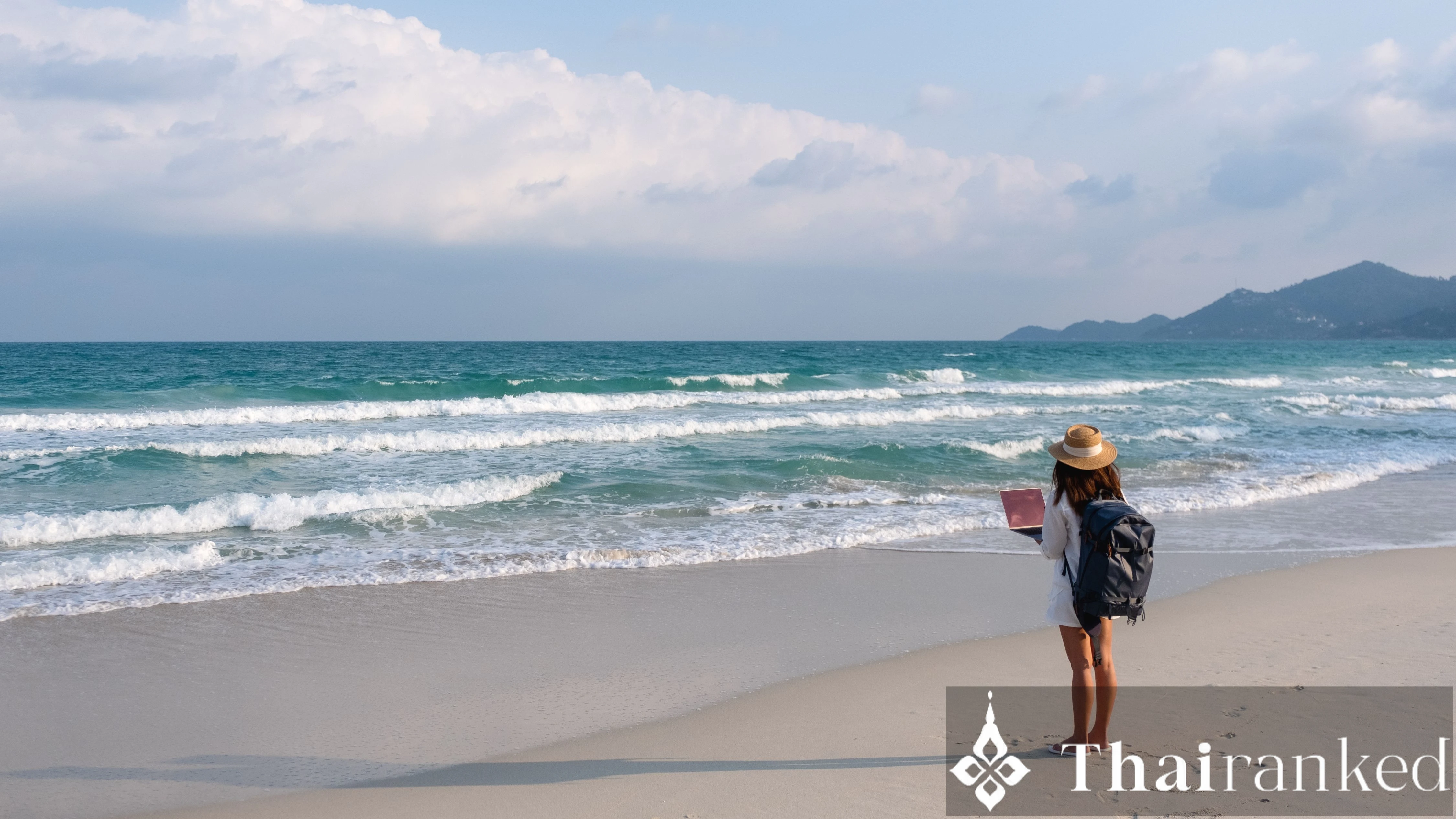 Day Trip vs. Overnight: Which is Better for New Year in Koh Larn