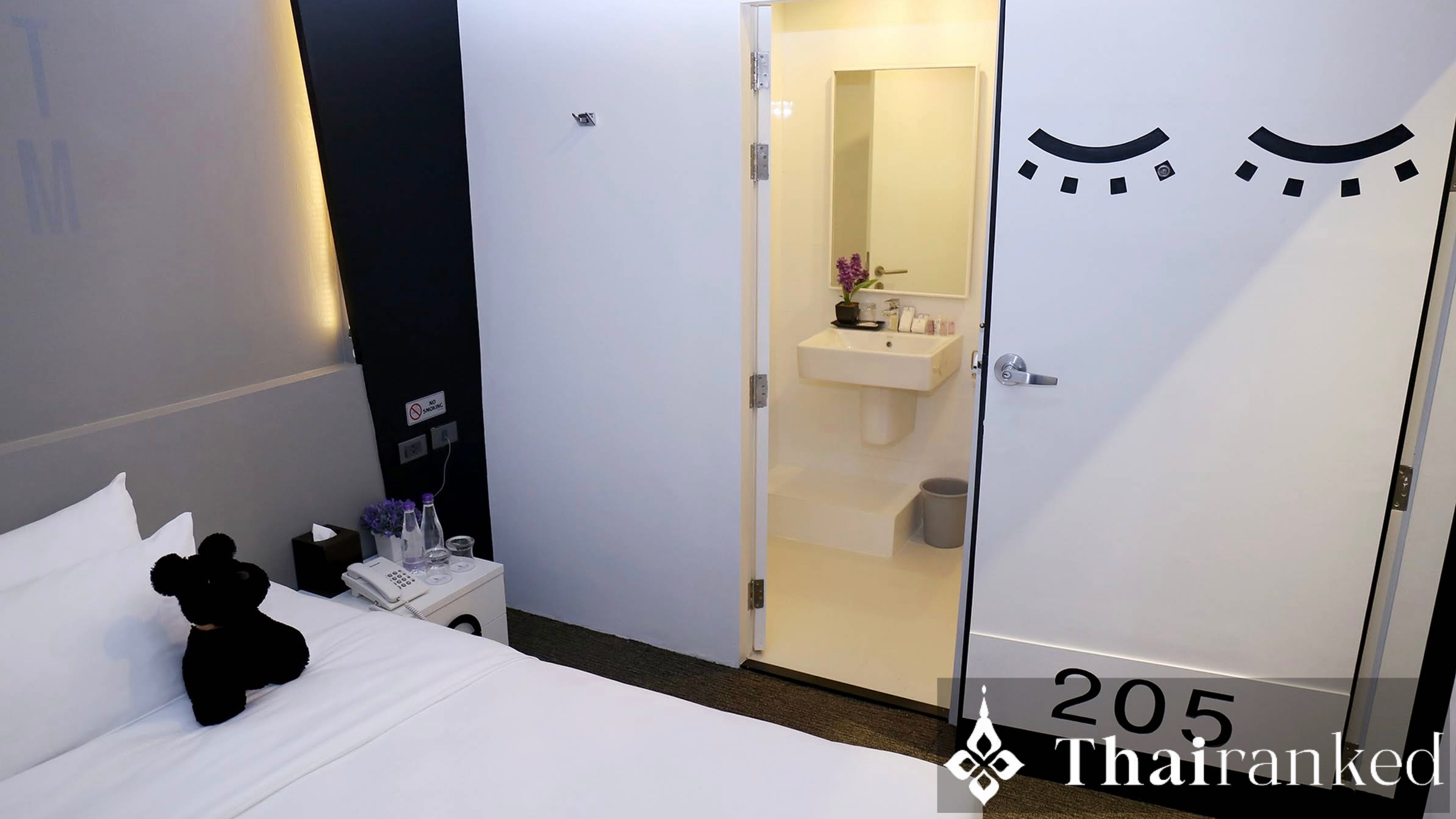 Sleep Box by Miracle @ Don Mueang (Terminal 2)