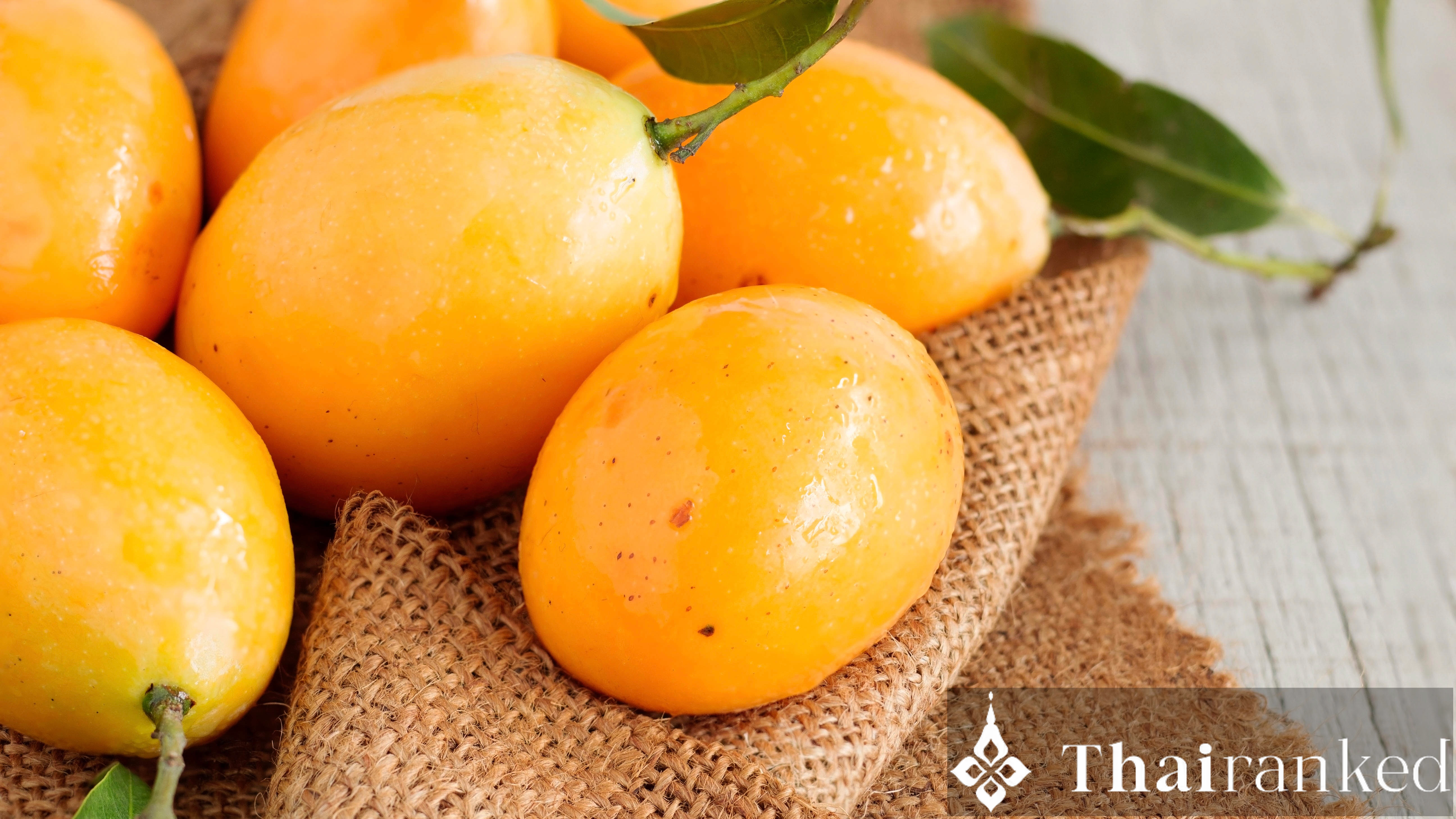 Mayongchid vs. Maprang : Ne vous trompez pas de fruit orange !