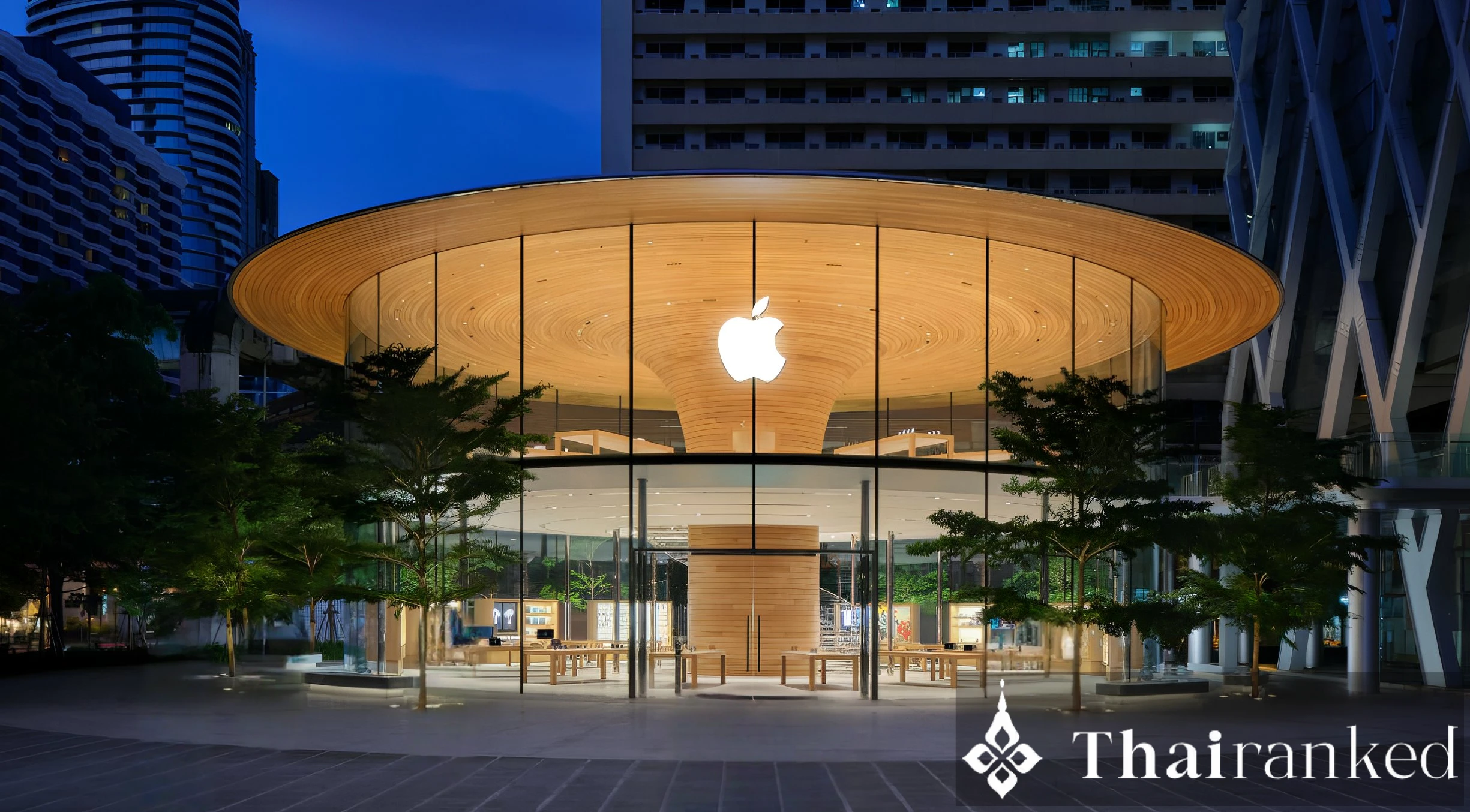CentralWorld (Apple Store)
