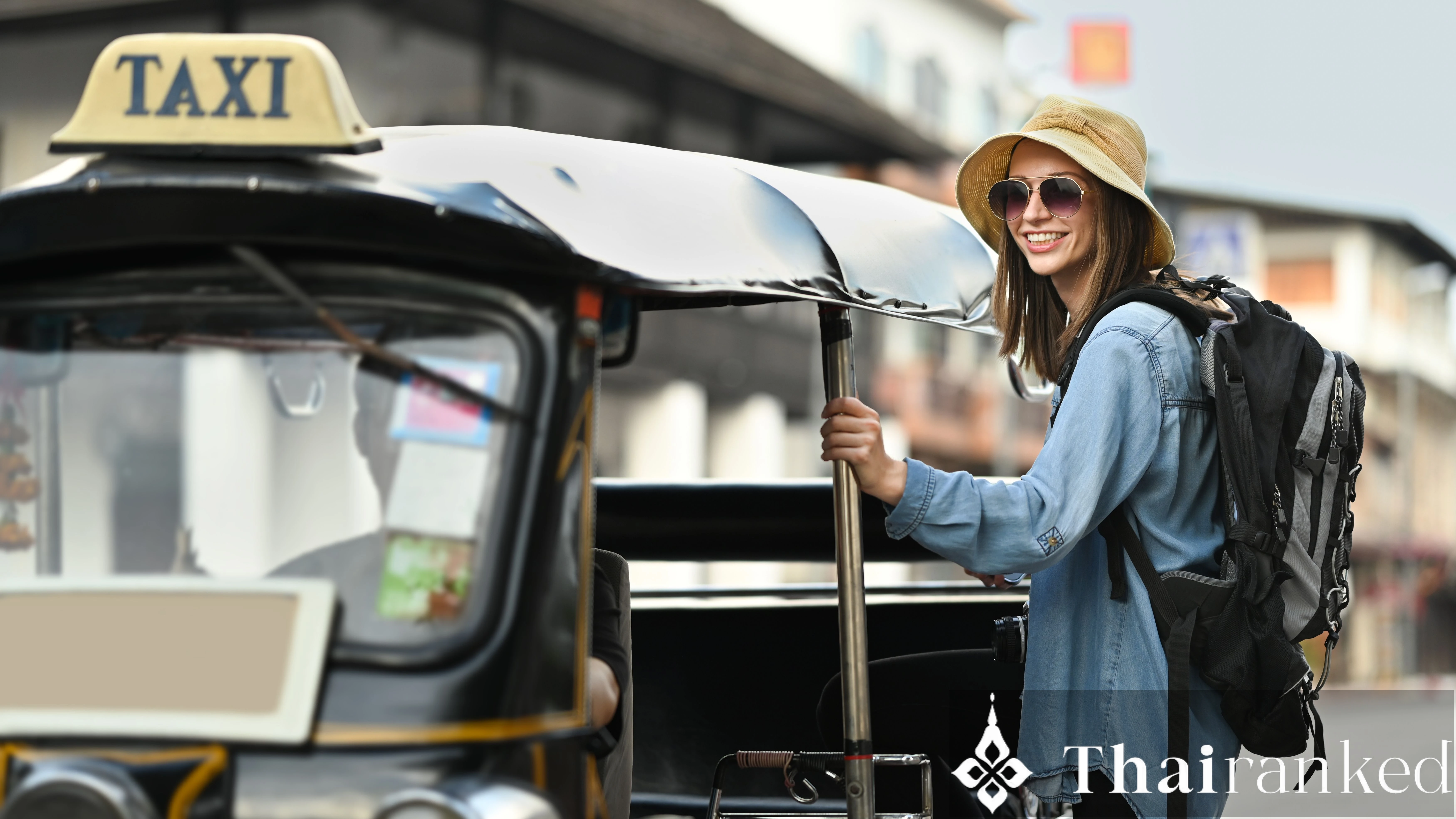 Taxi & Tuk‑tuk Overcharging (Airports, Malls, Tourist Sites)