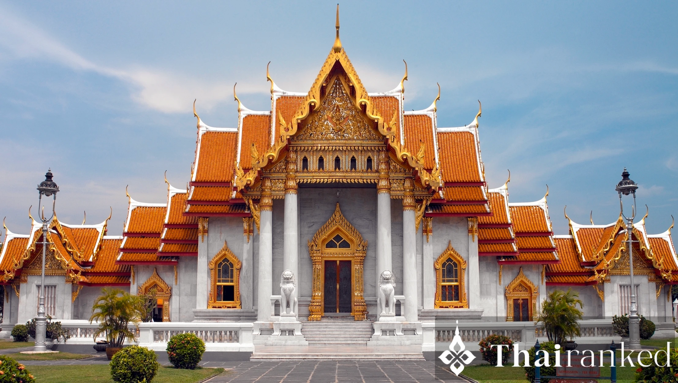 Wat Benchamabophit (Marble Temple)
