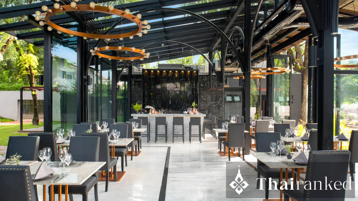 Oxygen Dining Room, Cross Chiang Mai Riverside