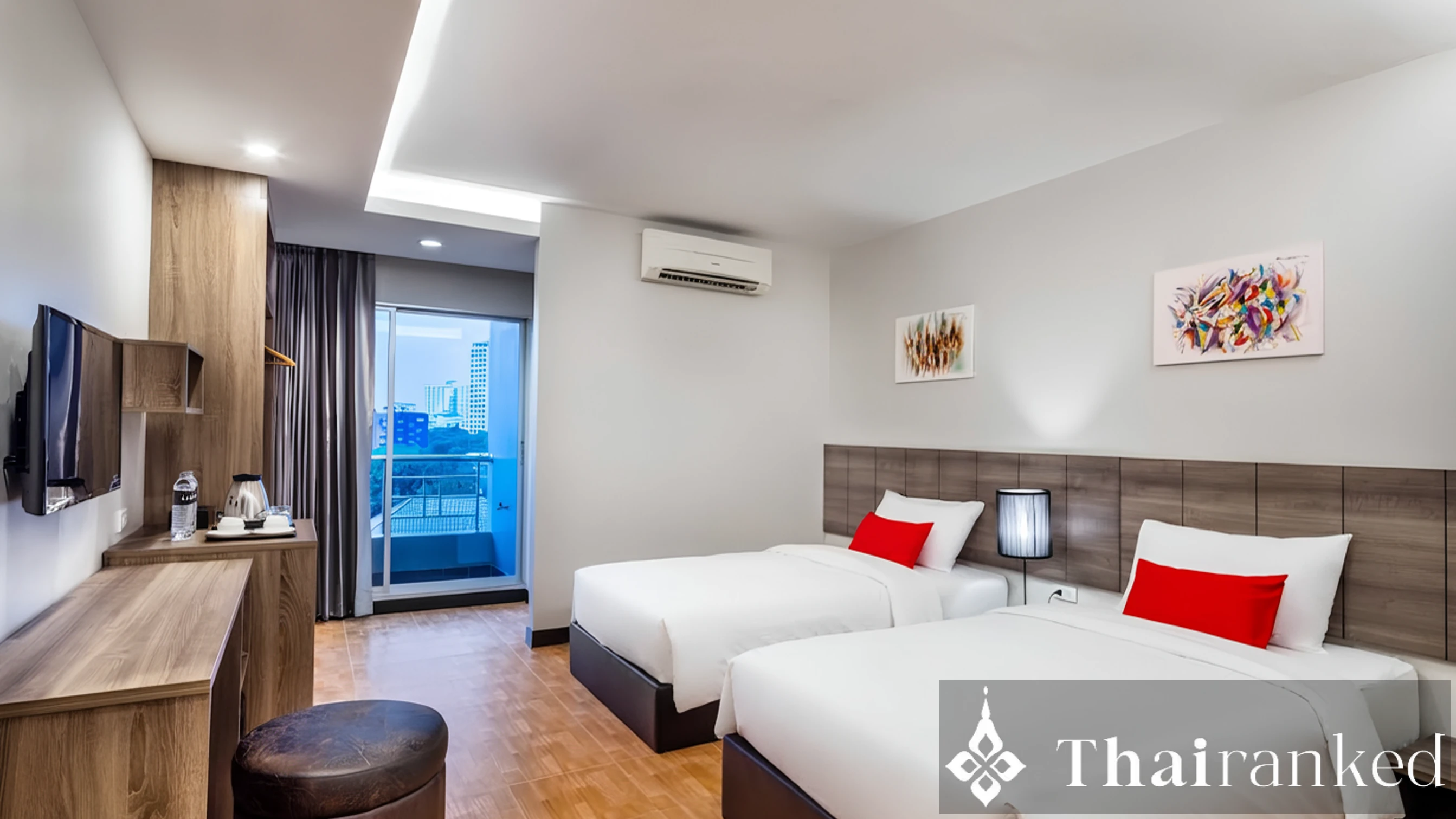 Livotel Hotel Hua Mak