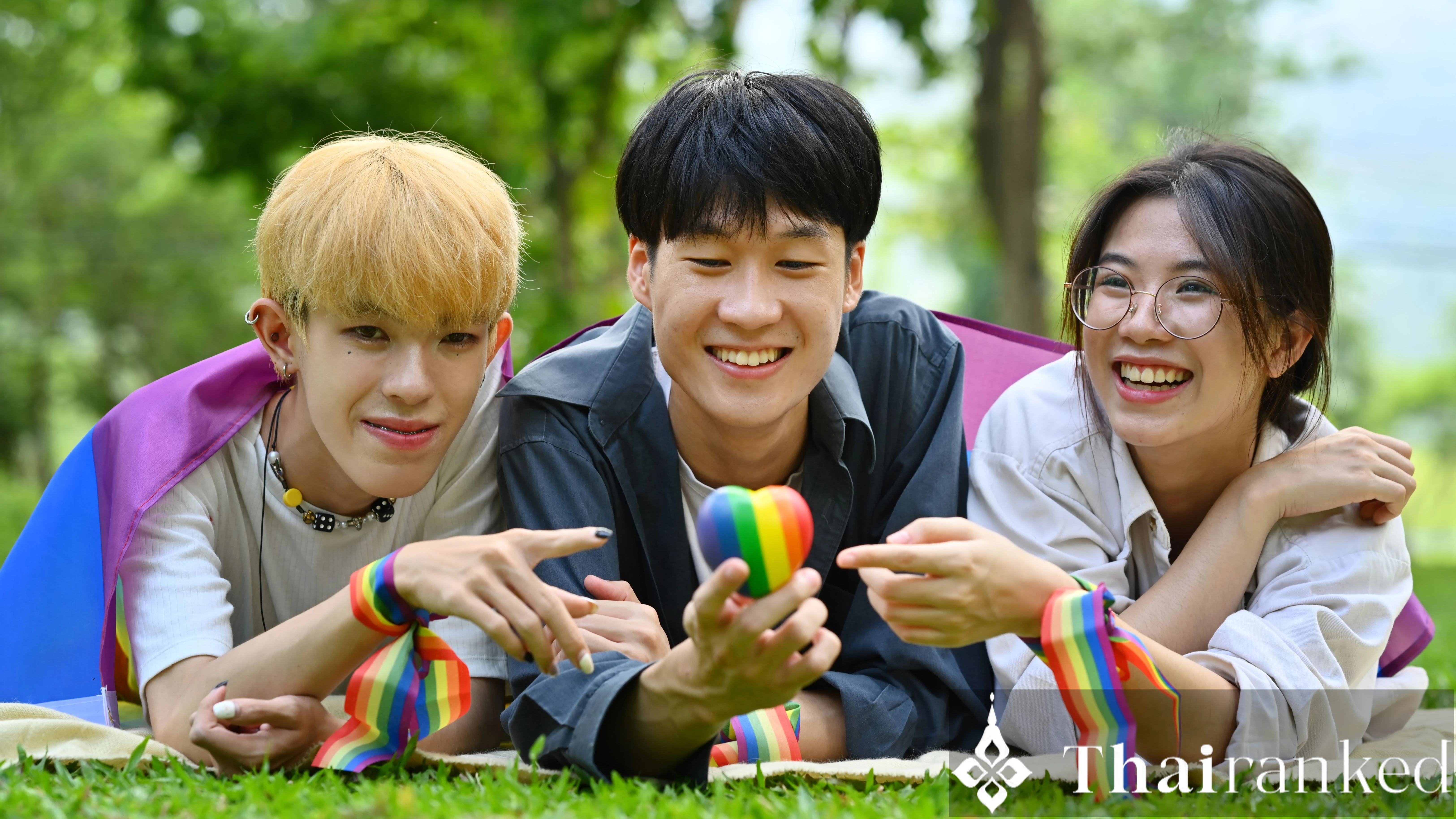 Hablar con respeto: Vocabulario, pronombres y etiqueta LGBTQ+ tailandesa para viajeros