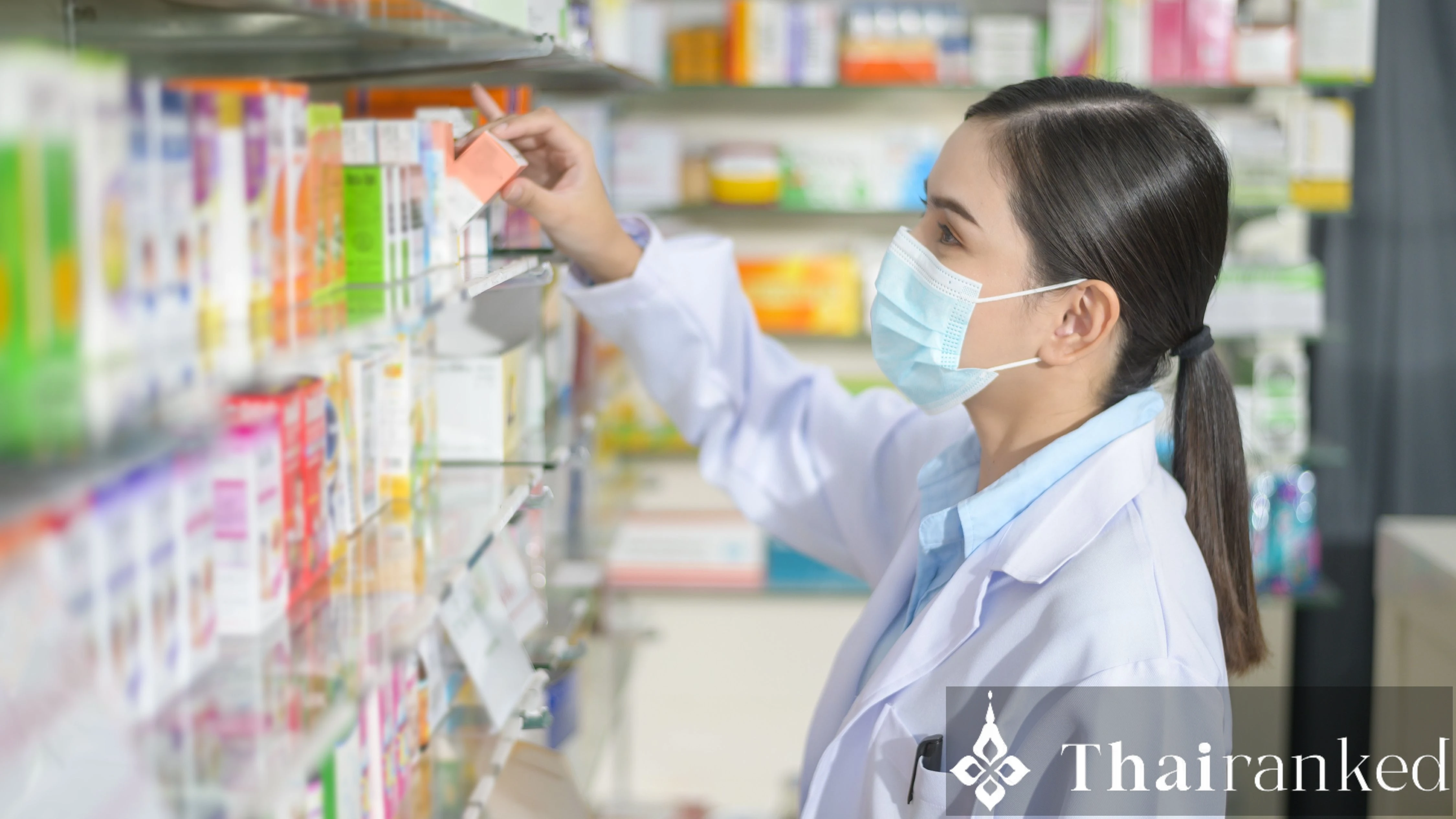 Pharmacies in Thailand: Why You Can Buy Almost Anything?