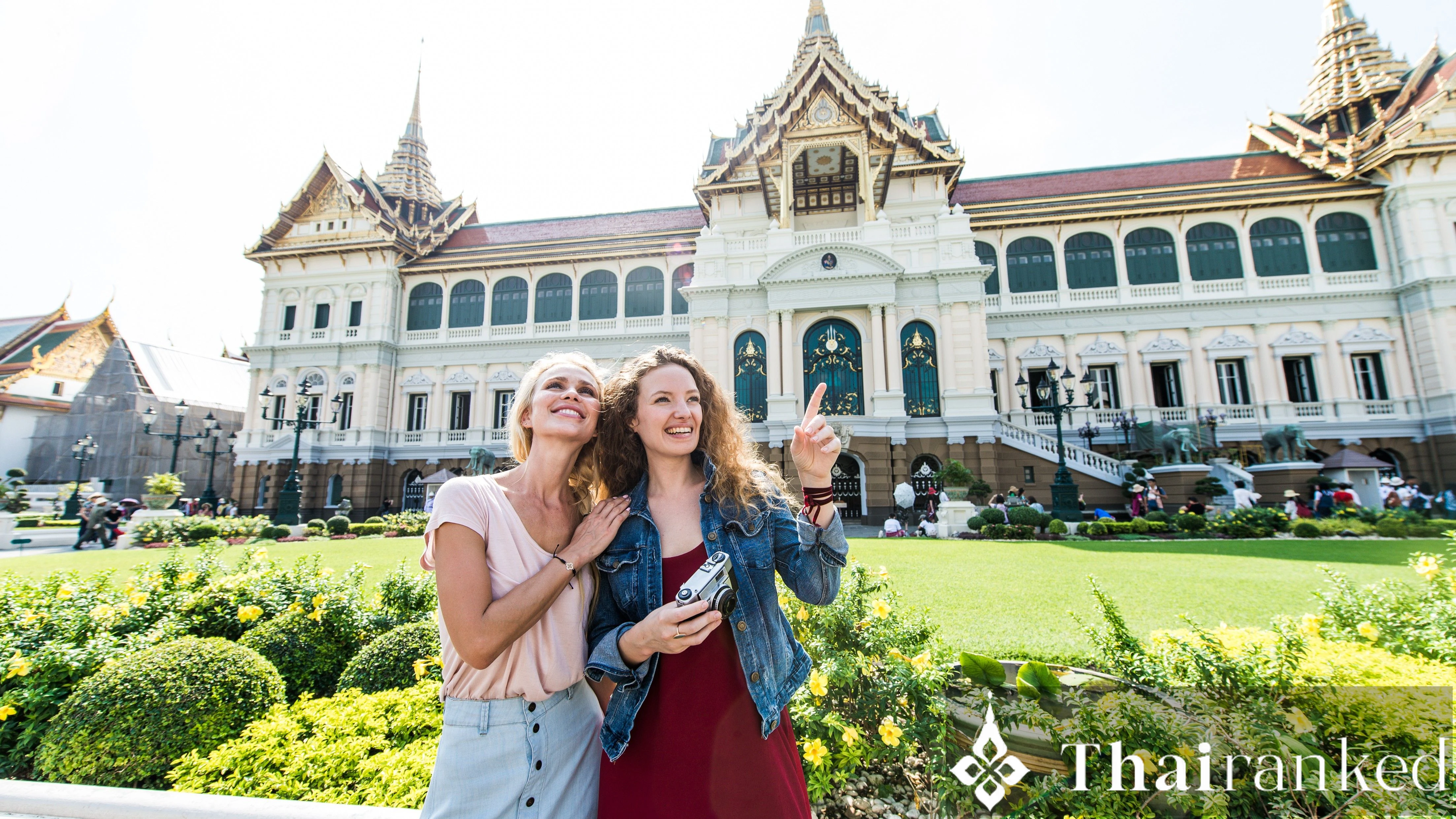 Bangkok vs. Chiang Mai: The Ultimate Digital Nomad Showdown