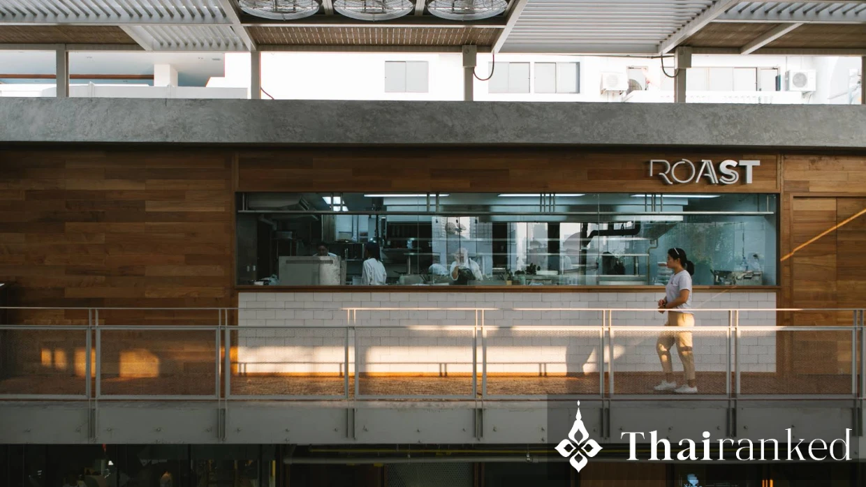 Roast at The Commons, Thonglor