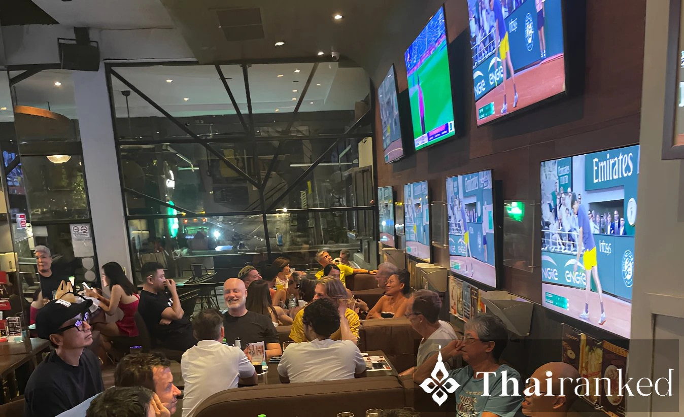 The Clubhouse Sports Bar & Grill