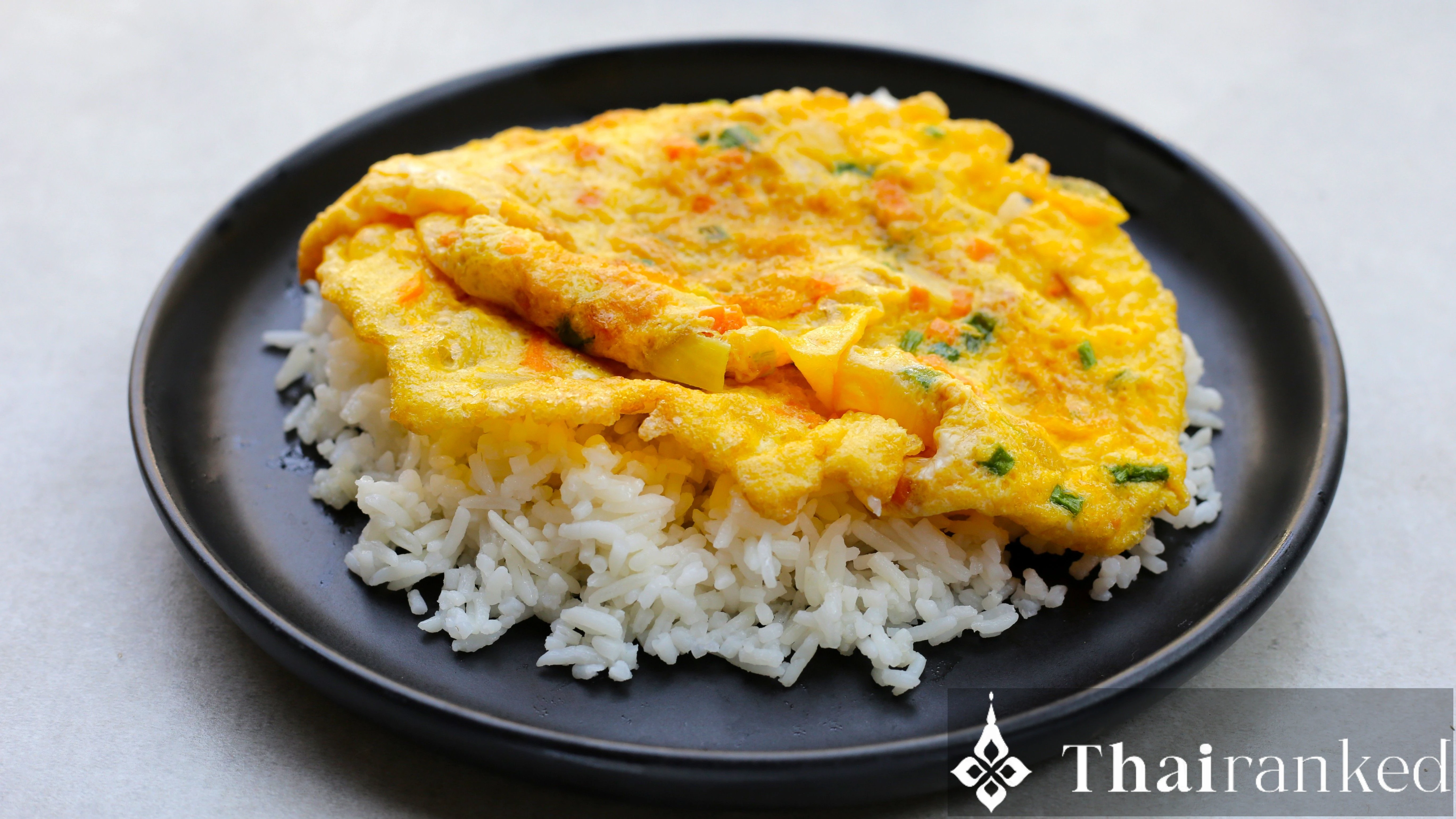 Khao Kai Jeow (Thai omelet over rice)