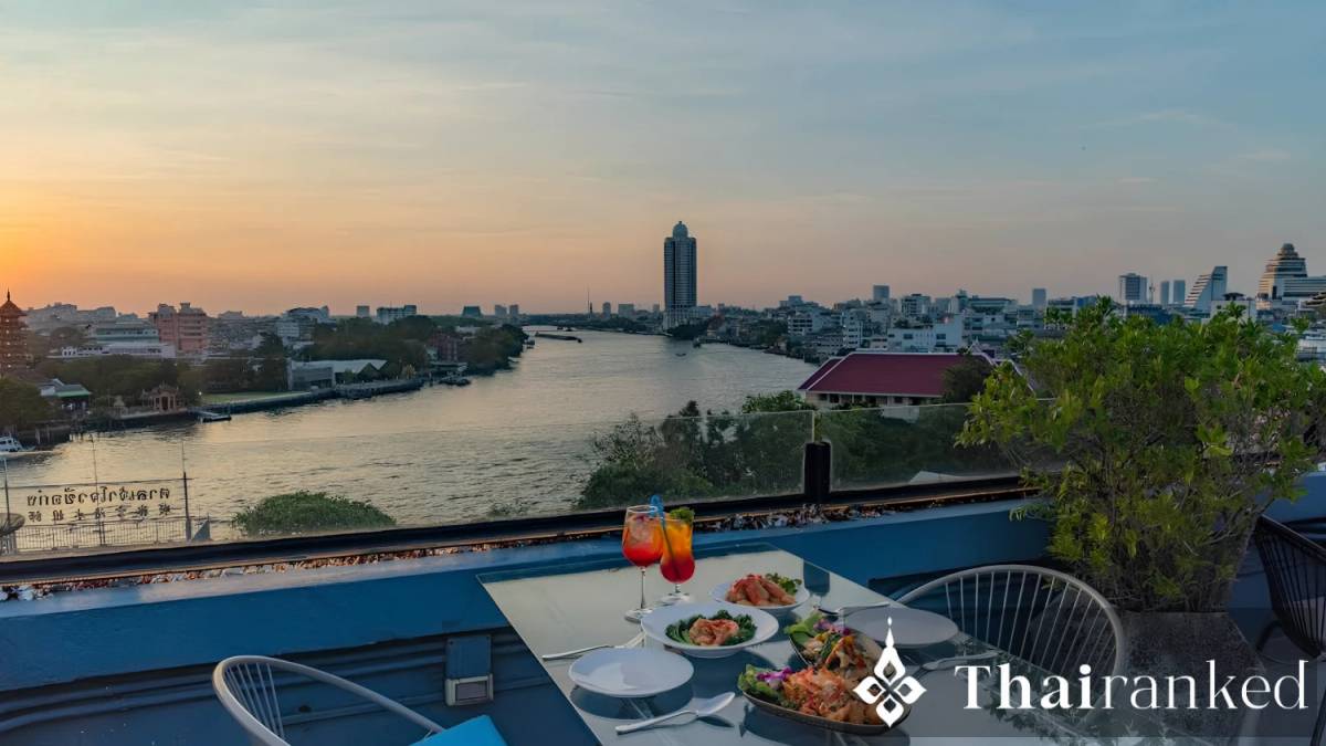 River Vibe Restaurant & Bar, River View Guest House