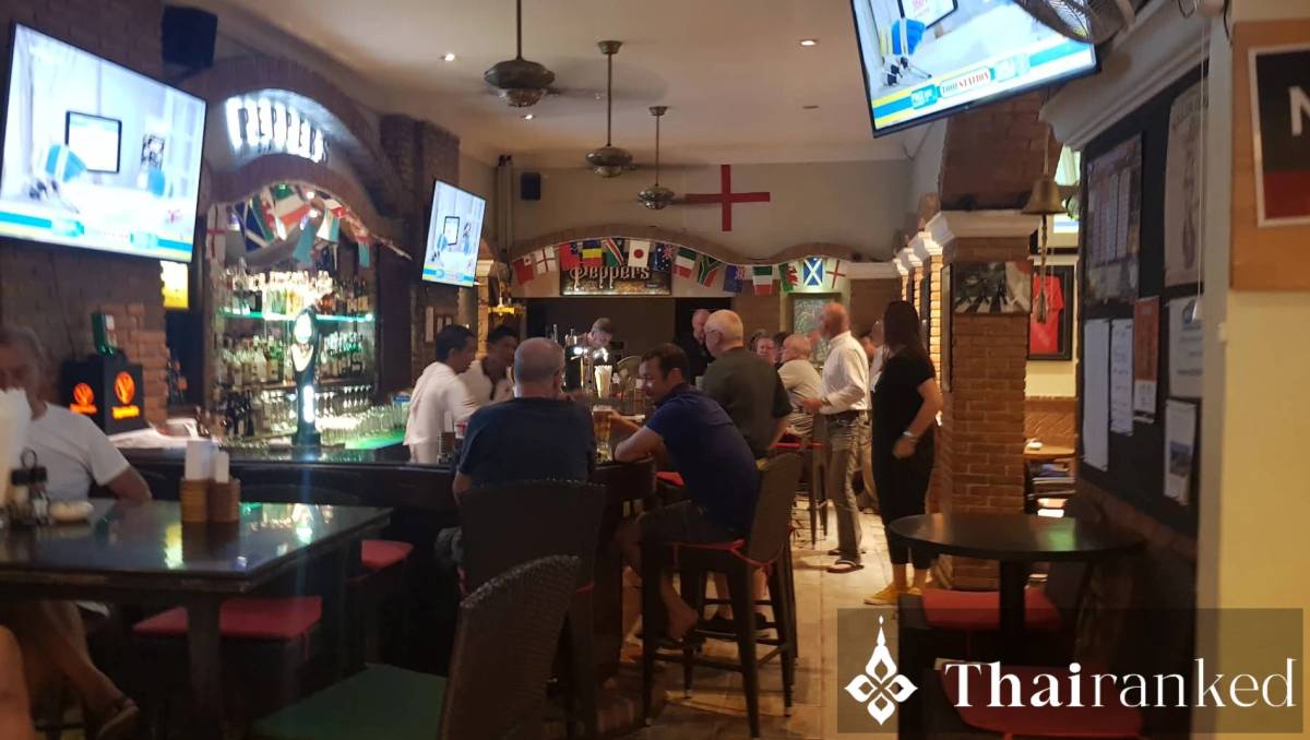 Peppers Sports Bar