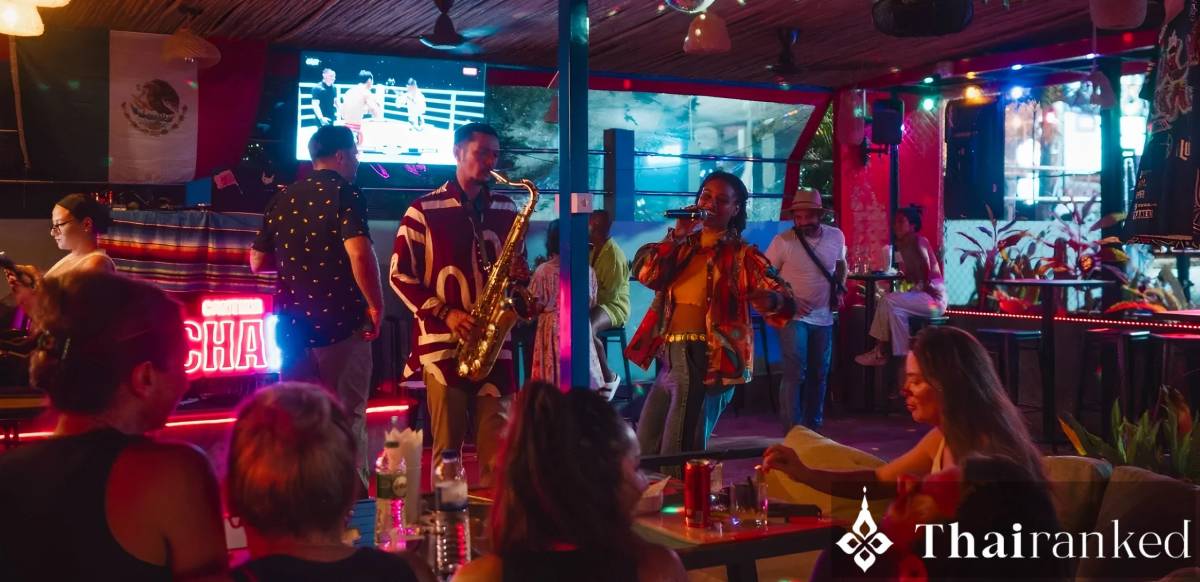 Lucha Cantina