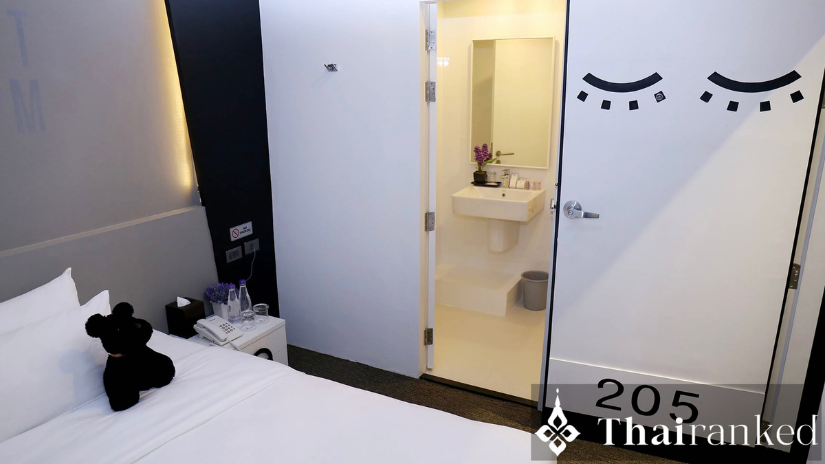 Sleep Box by Miracle @ Don Mueang (Terminal 2)