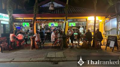 Legends Sports Bar & Grill