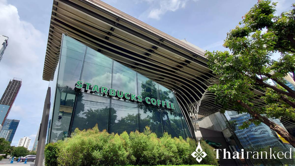 Starbucks Velaa Sindhorn Village