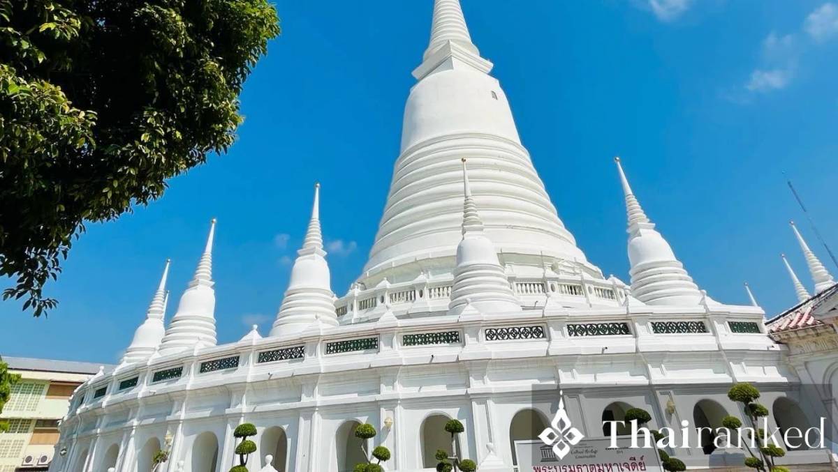 Wat Prayurawongsawat Worawihan