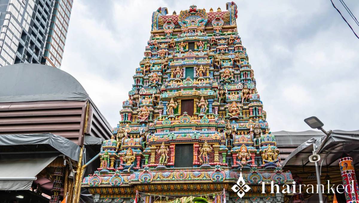 Wat Phra Si Mahathet (Wat Khaek Silom) – Bangkok