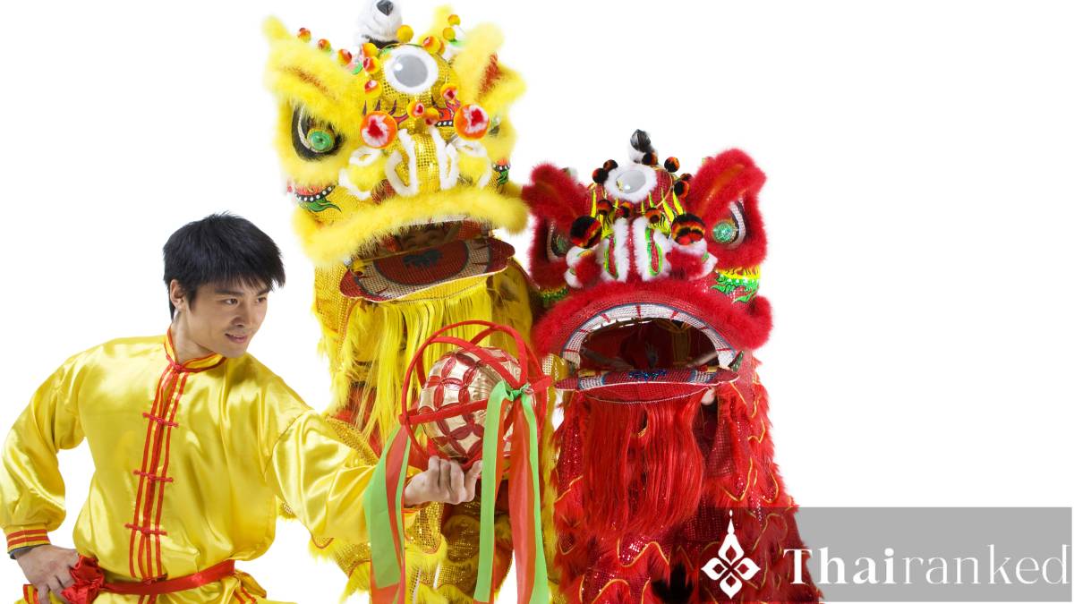 ICONSIAM Chinese New Year 2026: Best Spots for Fireworks, Lion Dance & Air-Con Comfort - thumbnail