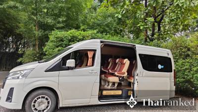 Chiang Mai Van Taxi Mr.Wee