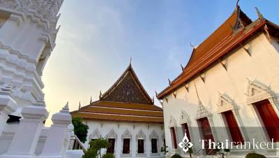Wat Mahathat Yuwaratrangsarit