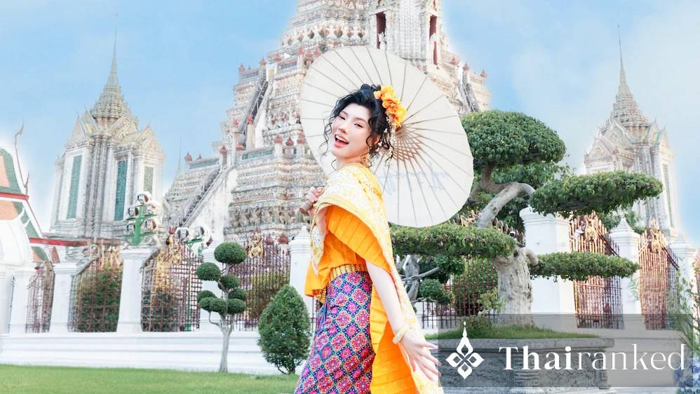 Absolute Thai: Thai Costume Rental (near Wat Arun)