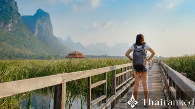 การเติบโตของการเดินทางแบบเดี่ยวในประเทศไทย: อะไรคือสาเหตุที่ขับเคลื่อนแนวโน้มนี้?