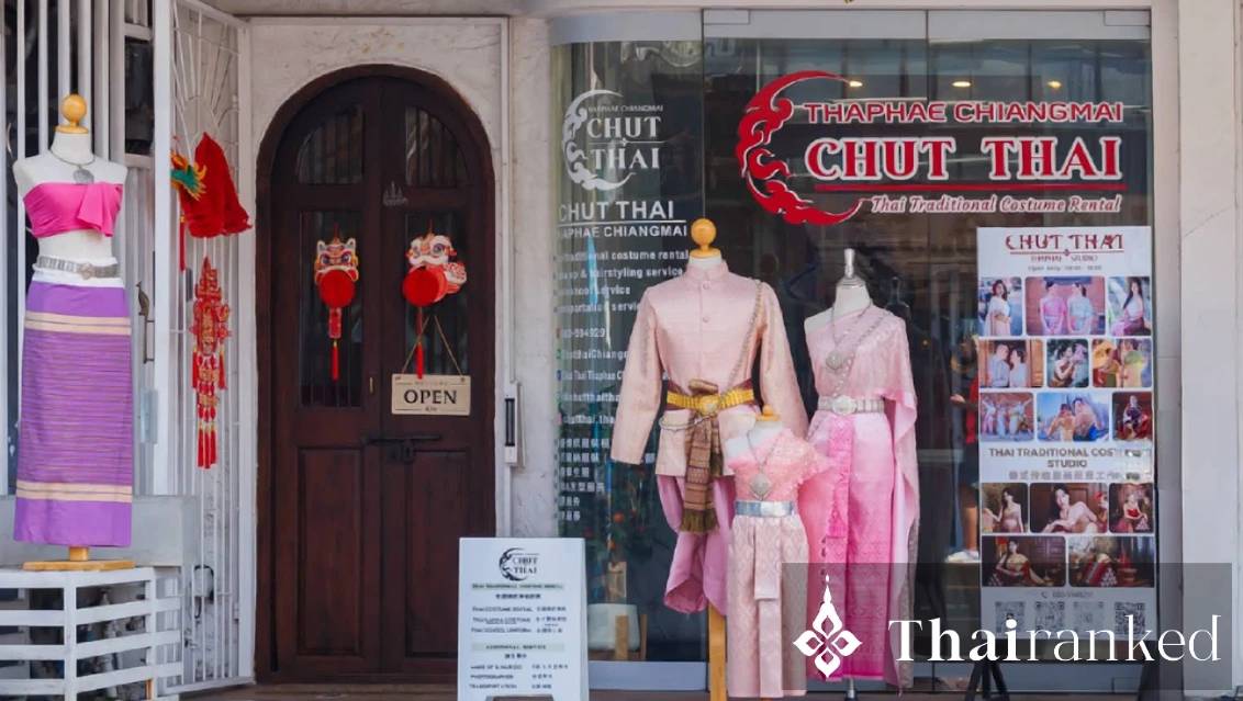 CHUT THAI THAPHAE STUDIO CHIANGMAI