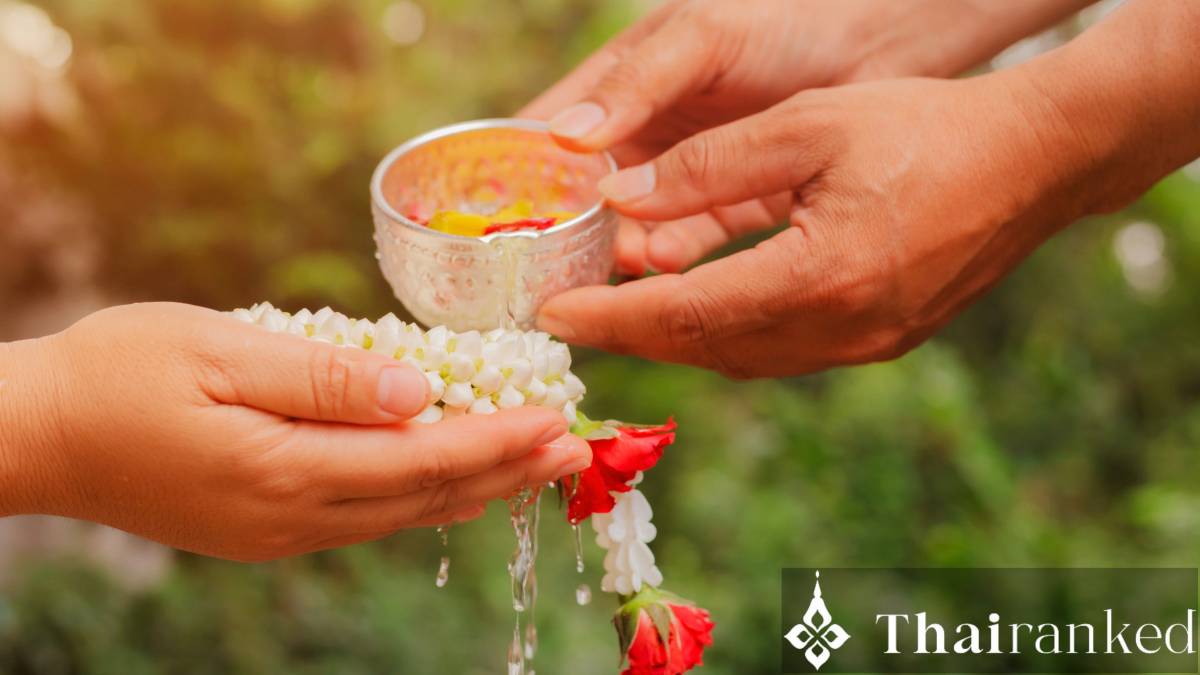 How to Celebrate a Traditional Songkran Festival in Thailand - thumbnail
