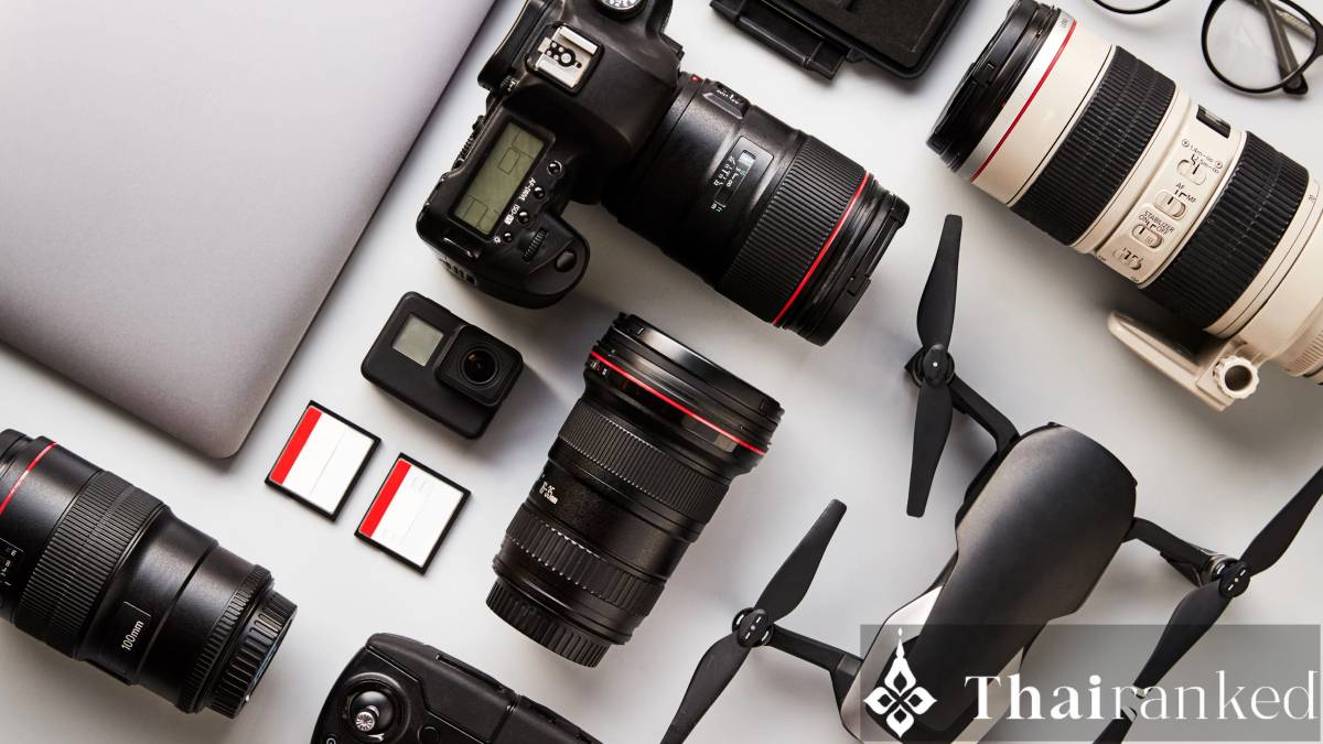 Drones, Cameras, Laptops, and Power Banks: Bring, Then Register or Declare