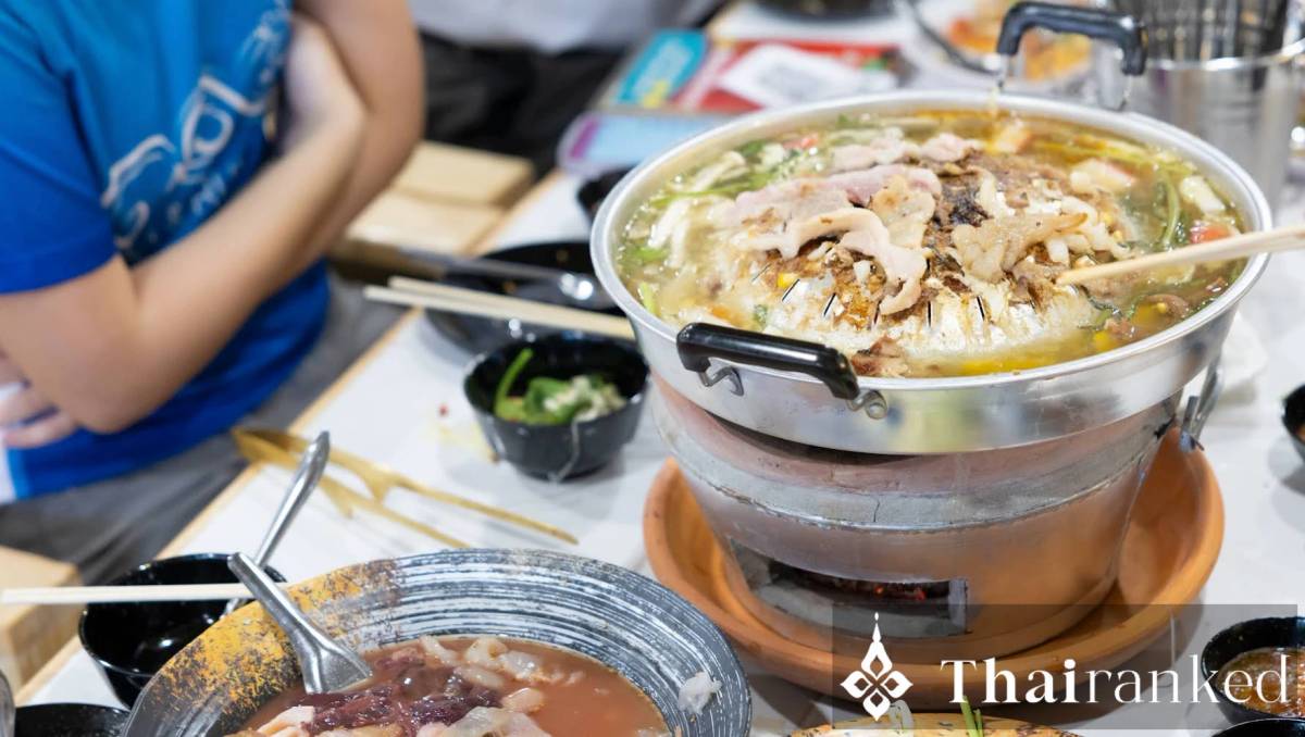 Taweechok Moo Kratha Branch 9 at Banthat Thong