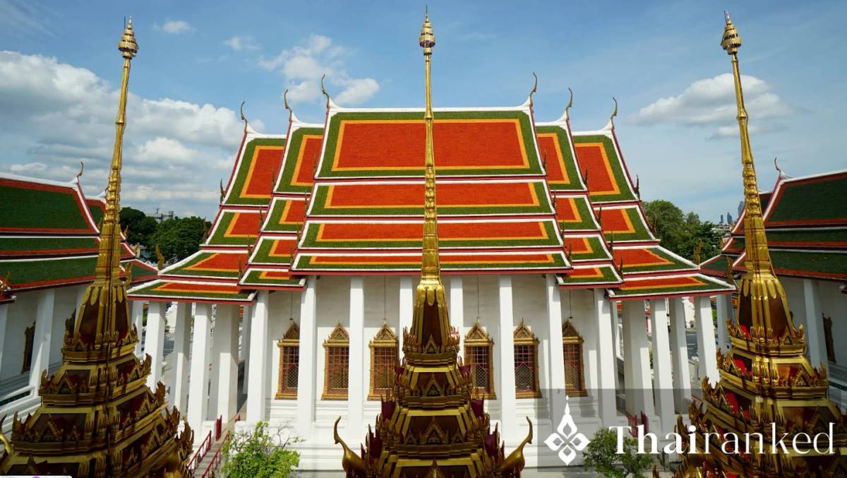 Wat Ratchanatdaram and Loha Prasat
